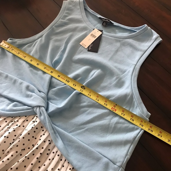 NWT. Anthropologie Layered Hem Flounced Top - Picture 6 of 9